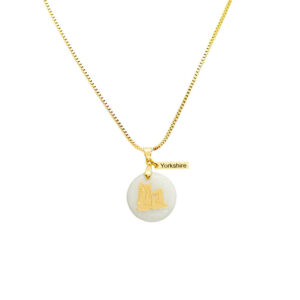 Colar Yorkshire Madrepérola folheado a ouro